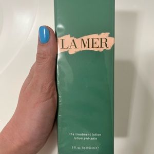 BRAND NEW NEVER OPENED La Mer Treatment Lotion